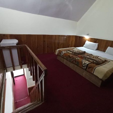 Hotel Him View Manāli Eksteriør billede