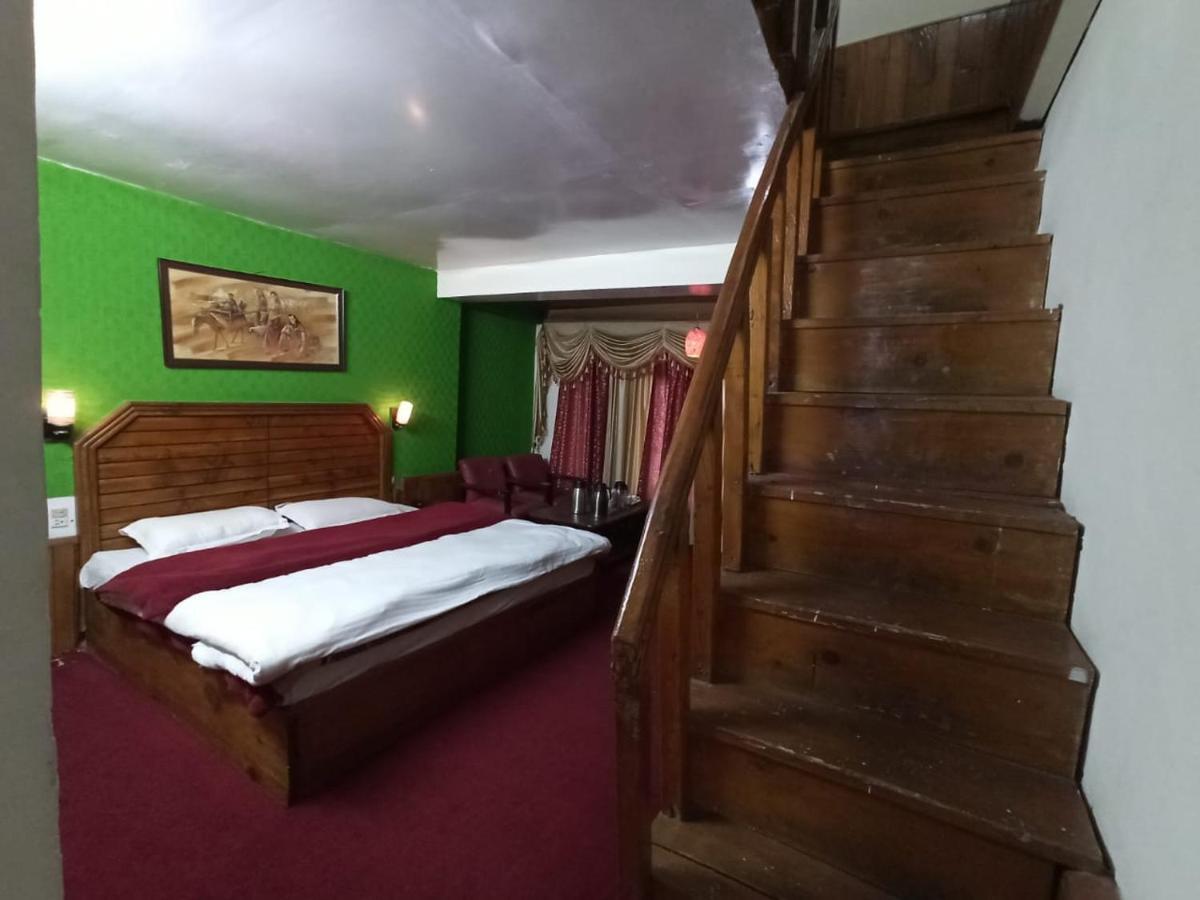 Hotel Him View Manāli Eksteriør billede