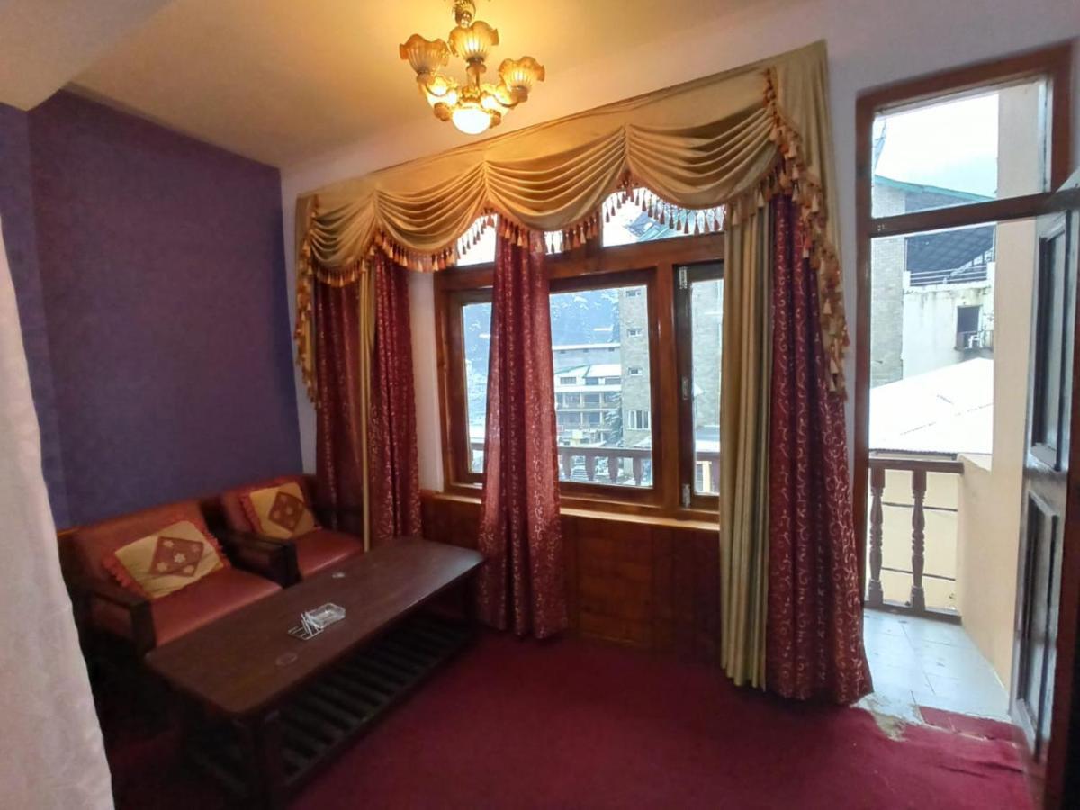 Hotel Him View Manāli Eksteriør billede